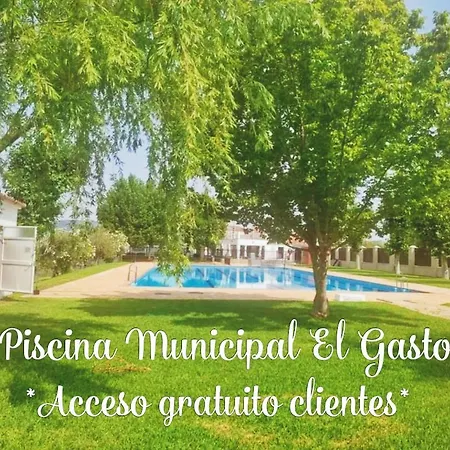Holiday home La Madronala El Gastor